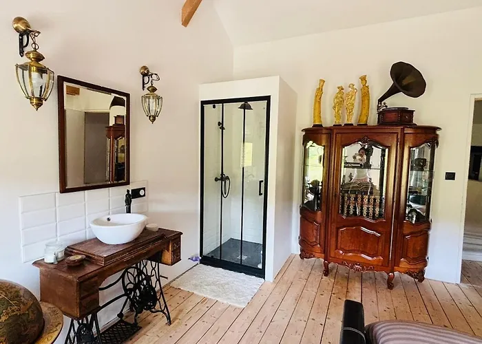 Hameau Fleuri Βίλα